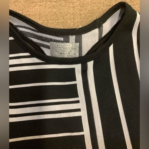 48 ATHLETA DIAMOND FASTER TRACK BLACK White SEAMLESS sport TANK TOP sz S - Picture 3 of 3
